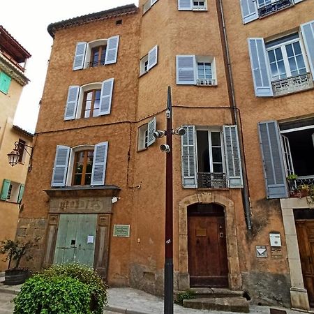 La Maison Des Artistes Leilighet Cotignac Eksteriør bilde